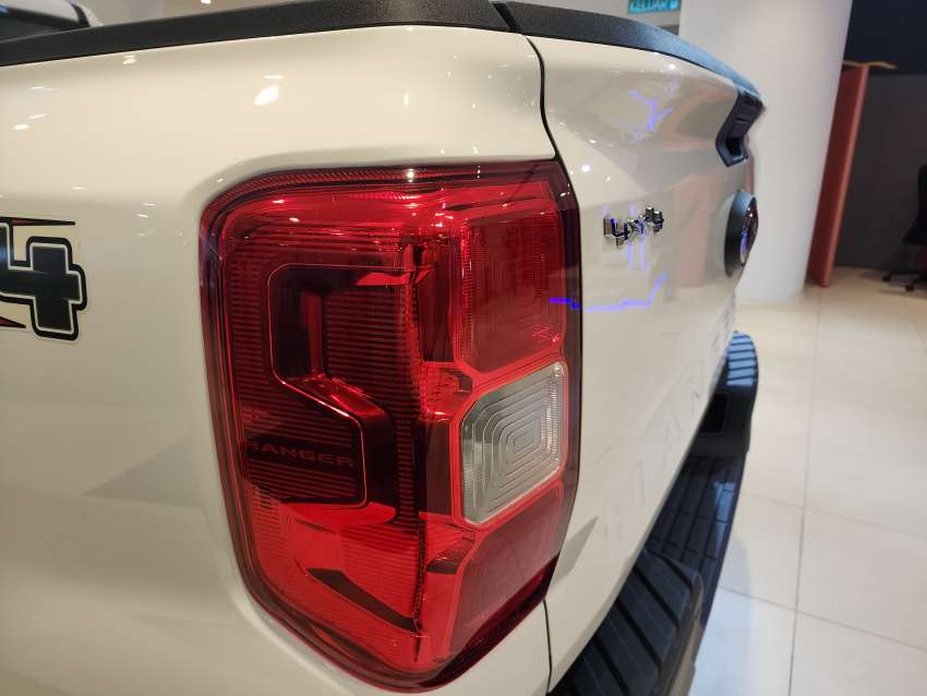 2023 Ford Ranger XL single-cab in Malaysia – 2.0L single-turbodiesel, largest cargo bed in class; RM99k 1536440