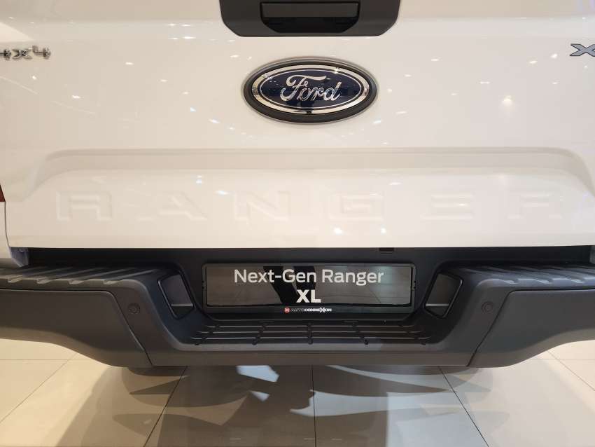 2023 Ford Ranger XL single-cab in Malaysia – 2.0L single-turbodiesel, largest cargo bed in class; RM99k 1536441