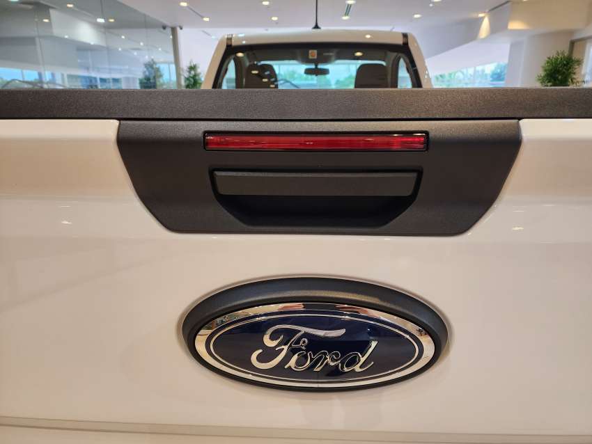 2023 Ford Ranger XL single-cab in Malaysia – 2.0L single-turbodiesel, largest cargo bed in class; RM99k 1536443