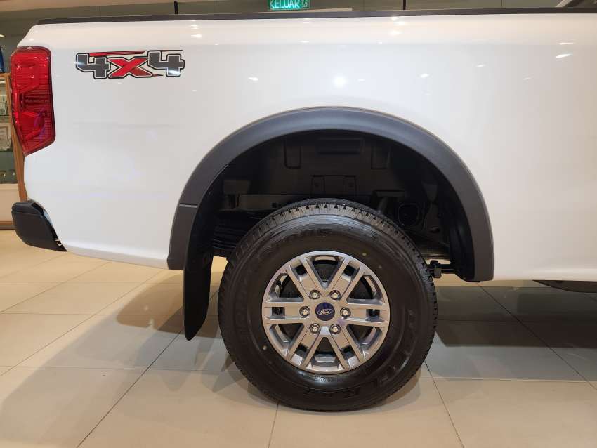 2023 Ford Ranger XL single-cab in Malaysia – 2.0L single-turbodiesel, largest cargo bed in class; RM99k 1536450