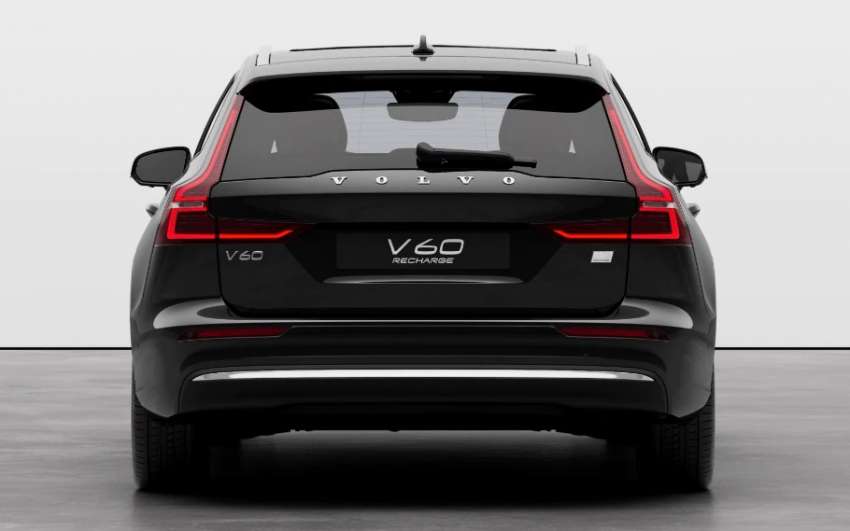2023 Volvo V60 Recharge T8 Ultimate in Malaysia – 462 PS, 709 Nm PHEV with 90 km EV range; from RM322k 1537610