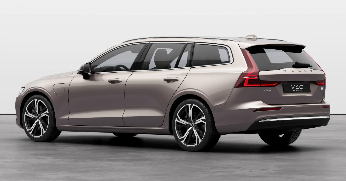 2023 Volvo V60 Recharge T8 Ultimate Malaysia website-13