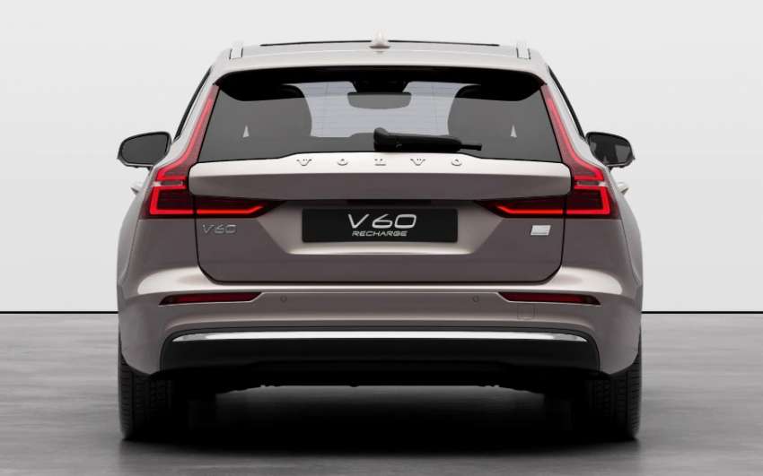 2023 Volvo V60 Recharge T8 Ultimate in Malaysia – 462 PS, 709 Nm PHEV with 90 km EV range; from RM322k 1537615