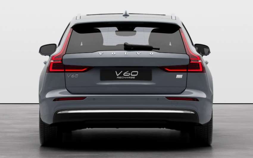 2023 Volvo V60 Recharge T8 Ultimate in Malaysia – 462 PS, 709 Nm PHEV with 90 km EV range; from RM322k 1537603