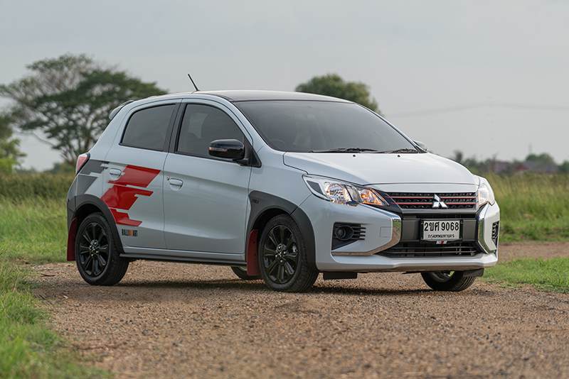 2022 Mitsubishi Mirage Ralliart – eco car is still alive in Thailand; rally-style overfenders, mud flaps, decals Image #1547736