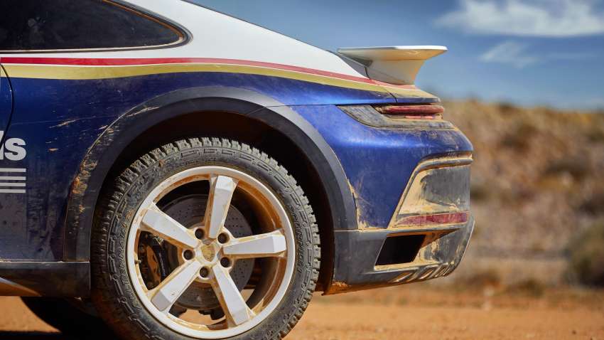 Porsche 911 Dakar – kereta rali jalan raya hanya 2,500 unit, suspensi dan tayar <em>off-road</em>, 480 PS/570 Nm 1545746