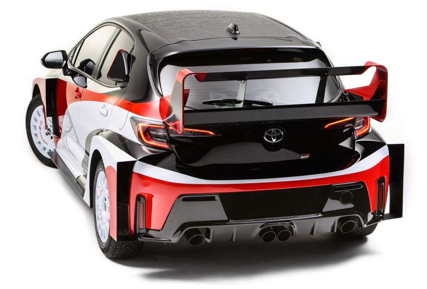 Toyota GR Corolla Rally Concept revealed for SEMA – WRC-inspired; widebody kit, custom exhaust, roll cage 1536946