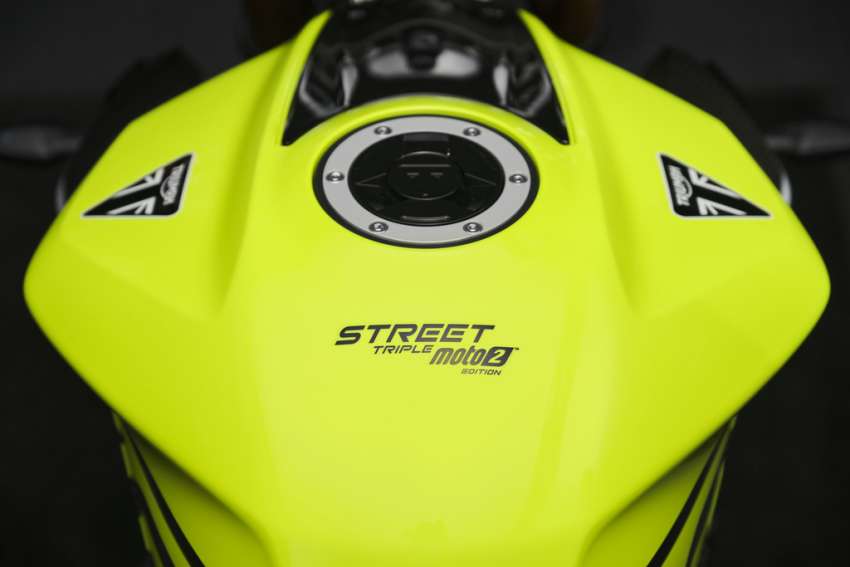 Triumph Street Triple 765 2023 terima peningkatan prestasi, rupa – versi Moto2 Edition terhad 765 unit 1538630