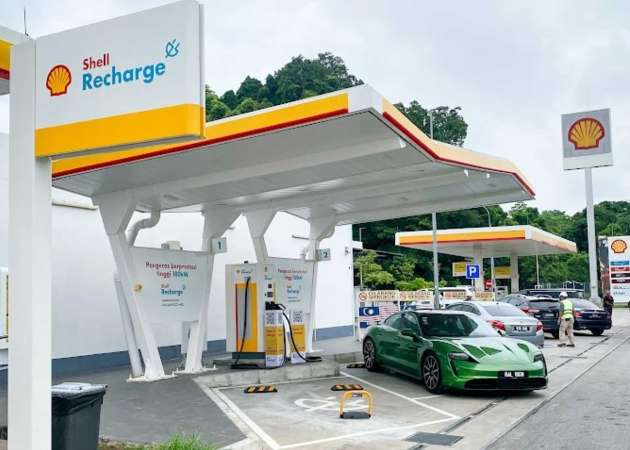Shell Recharge Simpang Pulai north-bound DC charger – 180 kW CCS2, book via ParkEasy, RM4/min