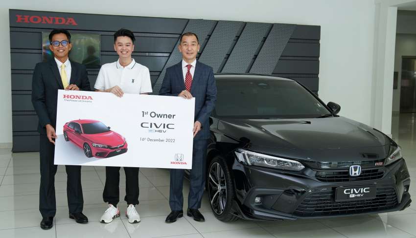 Honda Malaysia celebrates first 2022 Civic e:HEV RS hybrid delivery – over 180 units delivered since launch 1558188