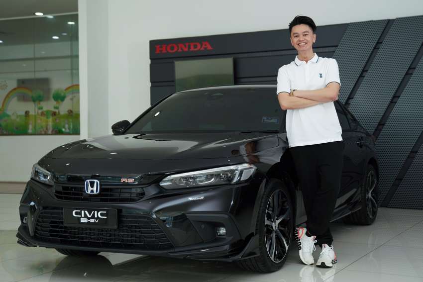 Honda Malaysia celebrates first 2022 Civic e:HEV RS hybrid delivery – over 180 units delivered since launch 1558194