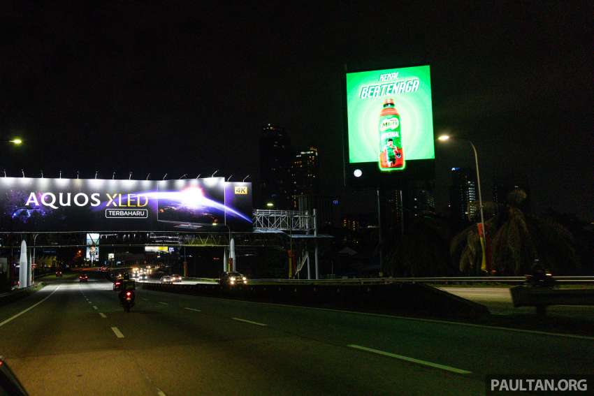 Are Malaysian digital billboards too bright at night? We measure their brightness to see if they are legal 1562006