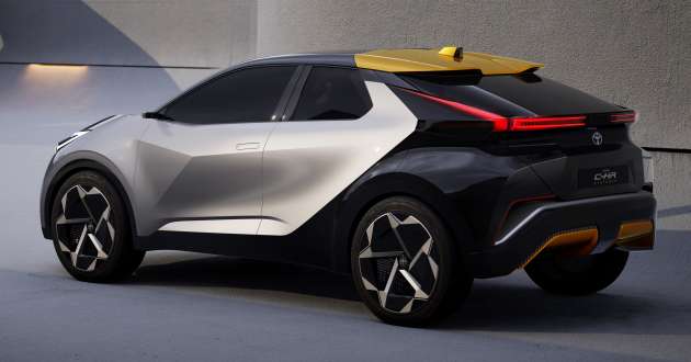 Toyota C-HR Prologue officially debuts – previews next generation of compact crossover; hybrid, PHEV power