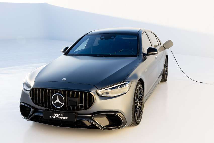 2023 Mercedes-AMG S63 E Performance – V8 PHEV; 802 PS, 1,430 Nm, 33 km EV range; 0-100 km/h in 3.3s 1553833