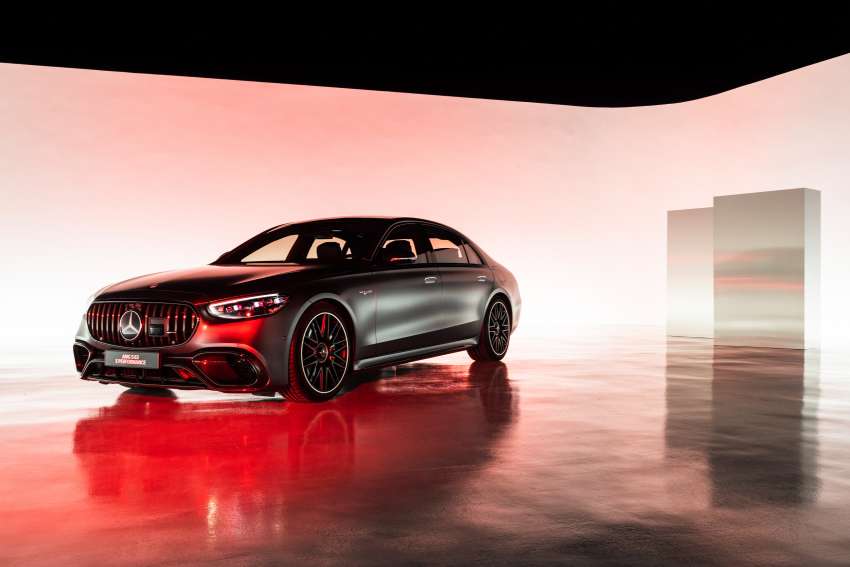 2023 Mercedes-AMG S63 E Performance – V8 PHEV; 802 PS, 1,430 Nm, 33 km EV range; 0-100 km/h in 3.3s 1553908