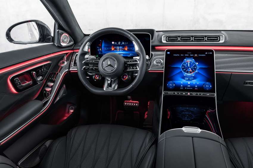 2023 Mercedes-AMG S63 E Performance – V8 PHEV; 802 PS, 1,430 Nm, 33 km EV range; 0-100 km/h in 3.3s 1553781