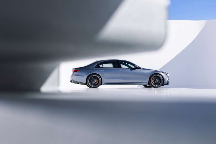 2023 Mercedes-AMG S63 E Performance – V8 PHEV; 802 PS, 1,430 Nm, 33 km EV range; 0-100 km/h in 3.3s 1553795