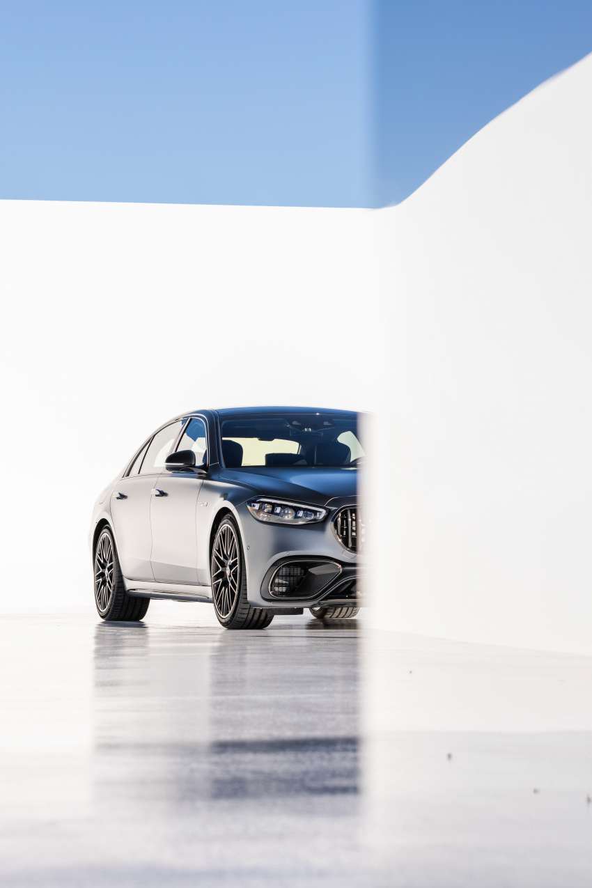 2023 Mercedes-AMG S63 E Performance – V8 PHEV; 802 PS, 1,430 Nm, 33 km EV range; 0-100 km/h in 3.3s 1553805