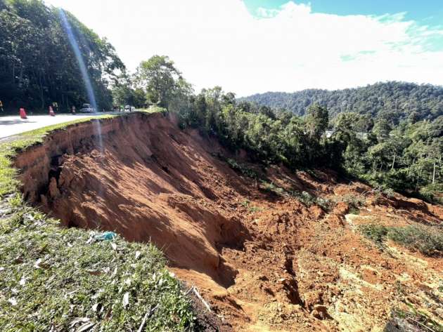 Jalan Batang Kali-Genting Highlands route to reopen on Jan 6 – single lane; workers, light vehicles only