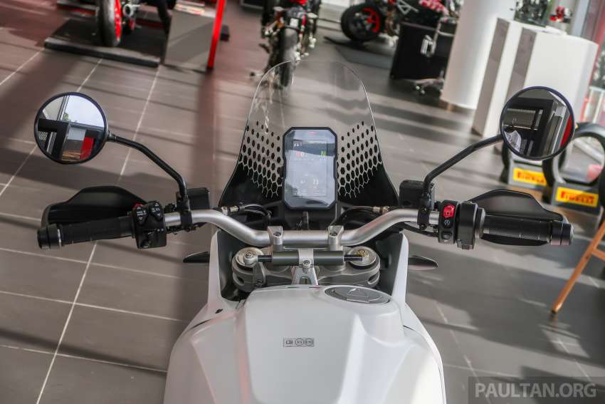 Ducati Desert X 2022 tiba di Malaysia – harga dari RM113k, v-twin 937 cc, pilihan beberapa pakej aksesori 1559136