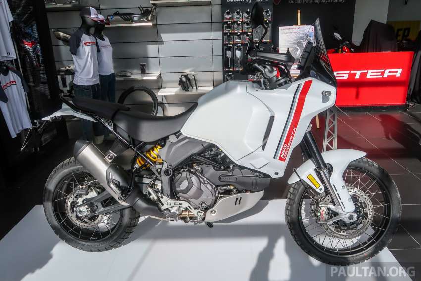 Ducati Desert X 2022 tiba di Malaysia – harga dari RM113k, v-twin 937 cc, pilihan beberapa pakej aksesori 1559147