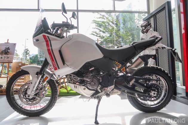 Ducati Desert X 2022 tiba di Malaysia – harga dari RM113k, v-twin 937 cc, pilihan beberapa pakej aksesori