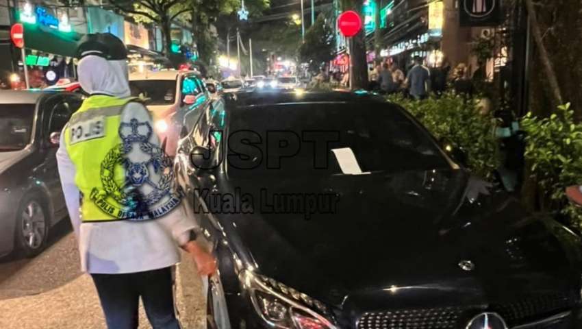 Police cracking down on illegal parking in KL city 1553048