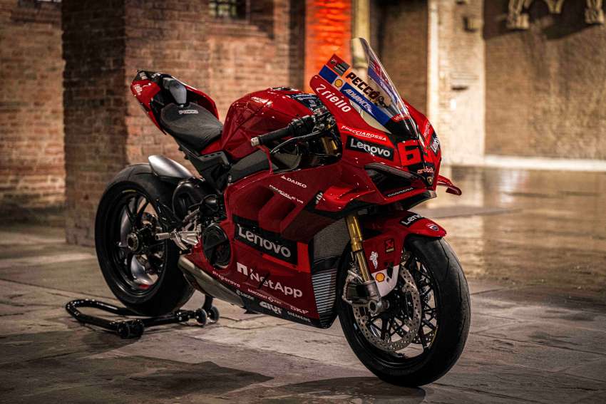 Special edition Ducati Panigale V4s celebrate Borgo Panigale’s 2022 MotoGP and WorldSBK titles 1558258