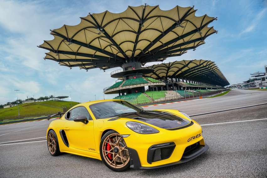 Porsche Cayman GT4 RS 2022 di Malaysia — 4.0L NA, 500 PS/450 Nm, 0-100 km/j 3.4 saat, dari RM1.55 juta 1551302
