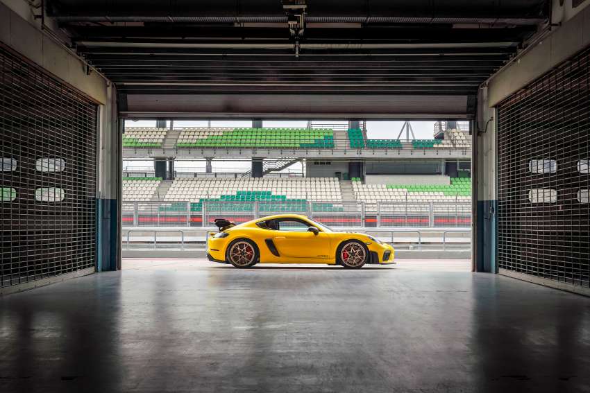 2022 Porsche Cayman GT4 RS in Malaysia – 4.0L NA, 500 PS, 450 Nm, 0-100 km/h 3.4s, from RM1.55 mil 1551038