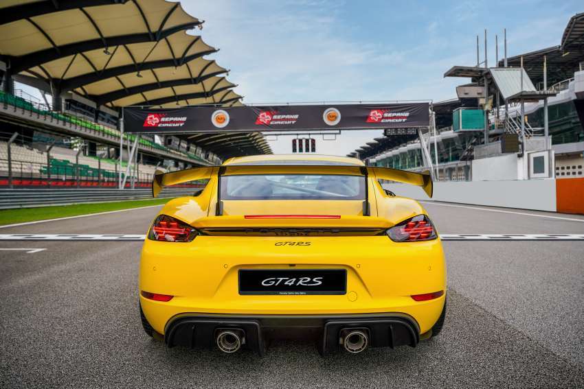 Porsche Cayman GT4 RS 2022 di Malaysia — 4.0L NA, 500 PS/450 Nm, 0-100 km/j 3.4 saat, dari RM1.55 juta 1551299