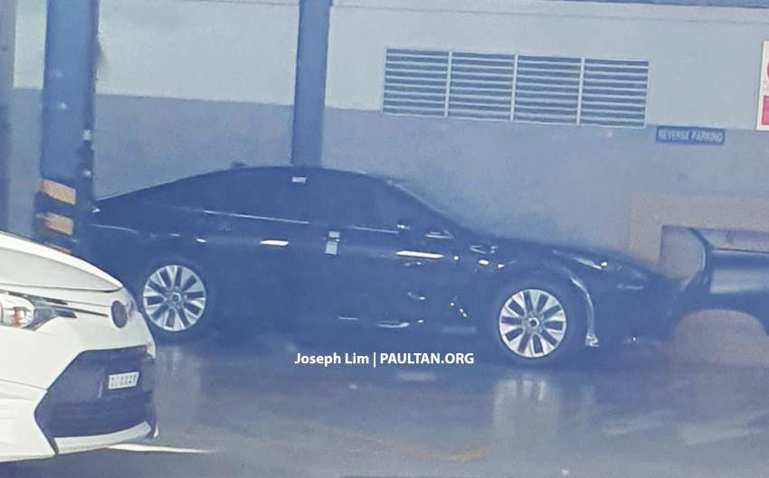 Toyota Mirai seen in Kuching service centre – second-gen hydrogen fuel cell car joining Sarawak state fleet? Image #1559880