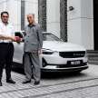 Tun Mahathir teruja lihat Polestar 2 yang di bawa oleh DRB-Hicom, harap Proton dapat hasilkan EV sendiri