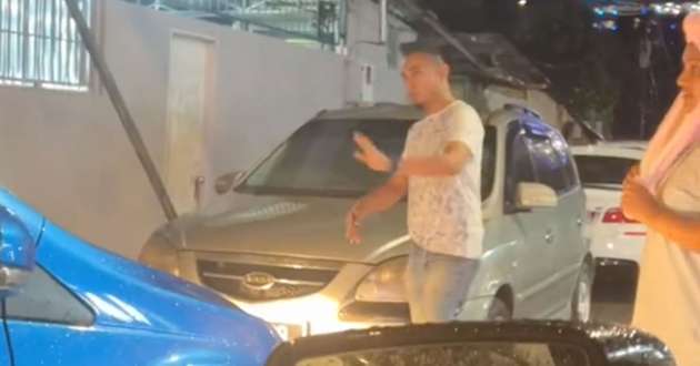 Bezza chup parking incident goes viral – illegal in Malaysia, up to RM2,000 fine or 6 months jail if guilty