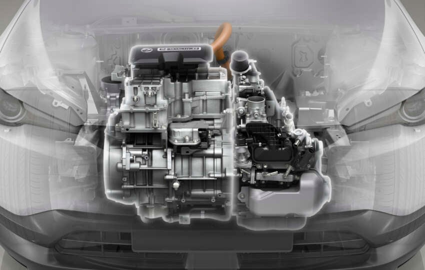 2023 Mazda MX-30 R-EV debuts – PHEV with rotary engine range extender; 85 km EV range; 50L fuel tank 1587869