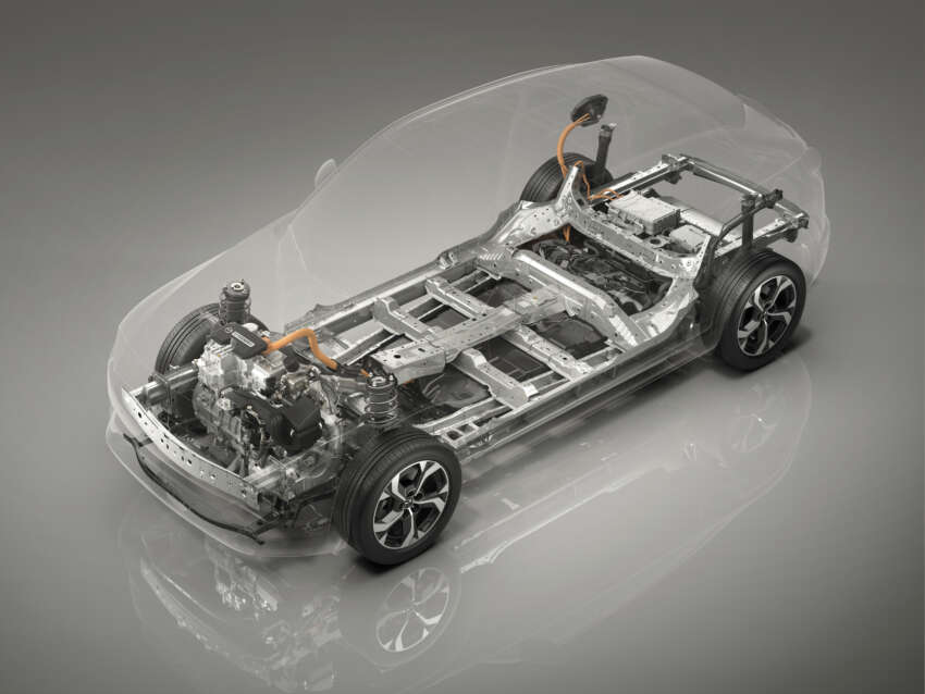 2023 Mazda MX-30 R-EV debuts – PHEV with rotary engine range extender; 85 km EV range; 50L fuel tank 1587889