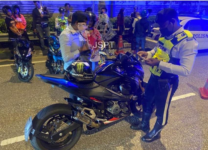 372 summons, 10 bikes seized in New Year police op 1562172