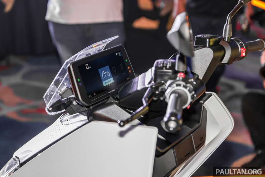 BMW Motorrad CE04 e-scooter unveiled in Malaysia – RM60k est, official pricing announced March 2023 1564971