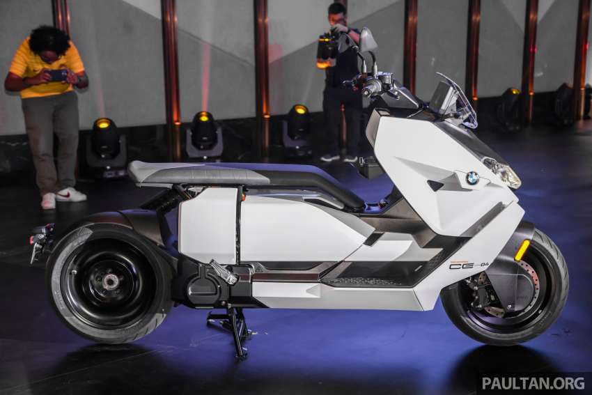 BMW Motorrad CE04 e-scooter unveiled in Malaysia – RM60k est, official pricing announced March 2023 1564948