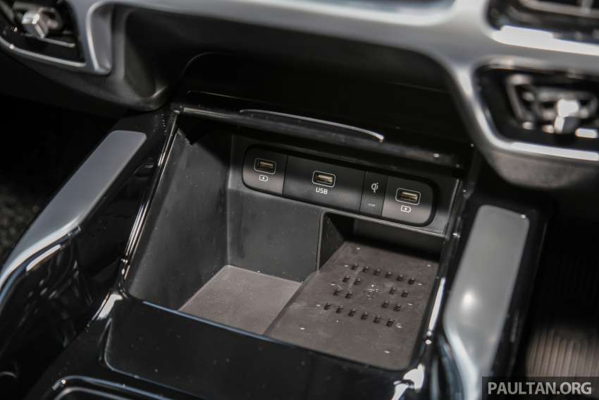 Kia Sorento 2023 dipertonton di M’sia – CKD; 6 atau 7 tempat duduk, 2.5L petrol, 2.2L diesel; dari RM220k Image #1566281