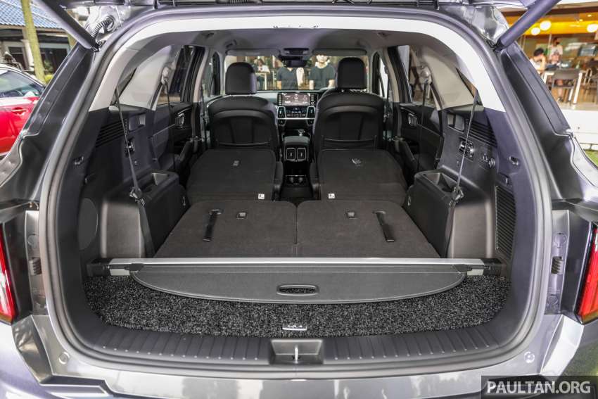 Kia Sorento 2023 dipertonton di M’sia – CKD; 6 atau 7 tempat duduk, 2.5L petrol, 2.2L diesel; dari RM220k Image #1566317