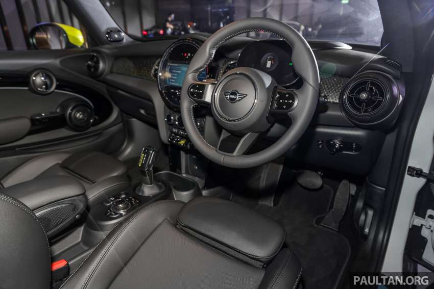 2023 MINI Electric gains panoramic sunroof, heated seats, new colour in Malaysia – EV now from RM194k Image #1564956