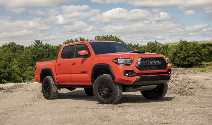 2025 Toyota Tacoma seen in patent images – design, technology to show on next-gen Hilux pick-up truck? 1570517