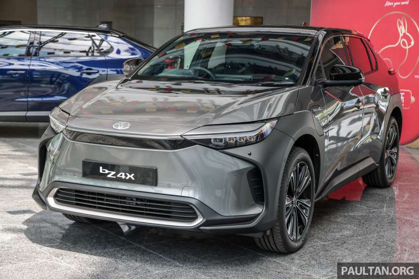 Toyota bZ4X sudah dilihat di Malaysia – bakal dilancarkan, EV dengan jarak gerak sejauh 500km Image #1563572