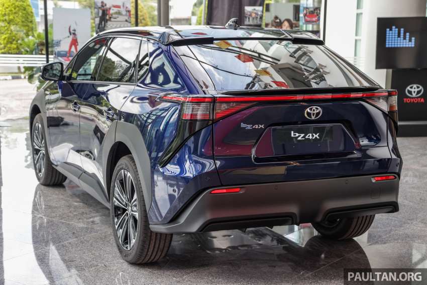 Toyota bZ4X sudah dilihat di Malaysia – bakal dilancarkan, EV dengan jarak gerak sejauh 500km 1563609