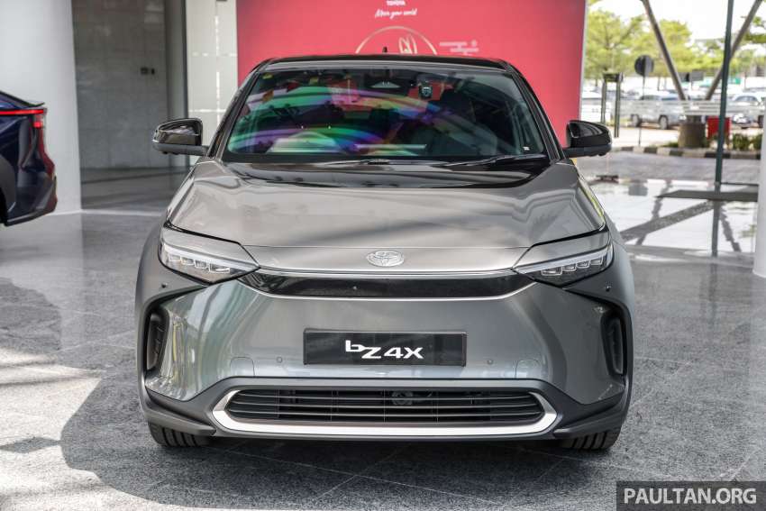 Toyota bZ4X sudah dilihat di Malaysia – bakal dilancarkan, EV dengan jarak gerak sejauh 500km 1563576