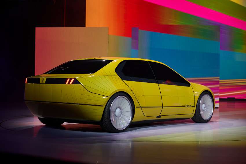 BMW i Vision Dee diperkenal – EV boleh bertukar warna dengan HUD besar, petunjuk Neue Klasse baru 1564188