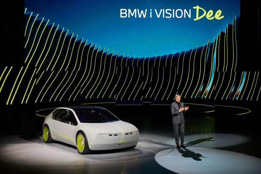 BMW i Vision Dee debuts at CES – colour-changing EV concept with massive HUD; previews the Neue Klasse 1563824