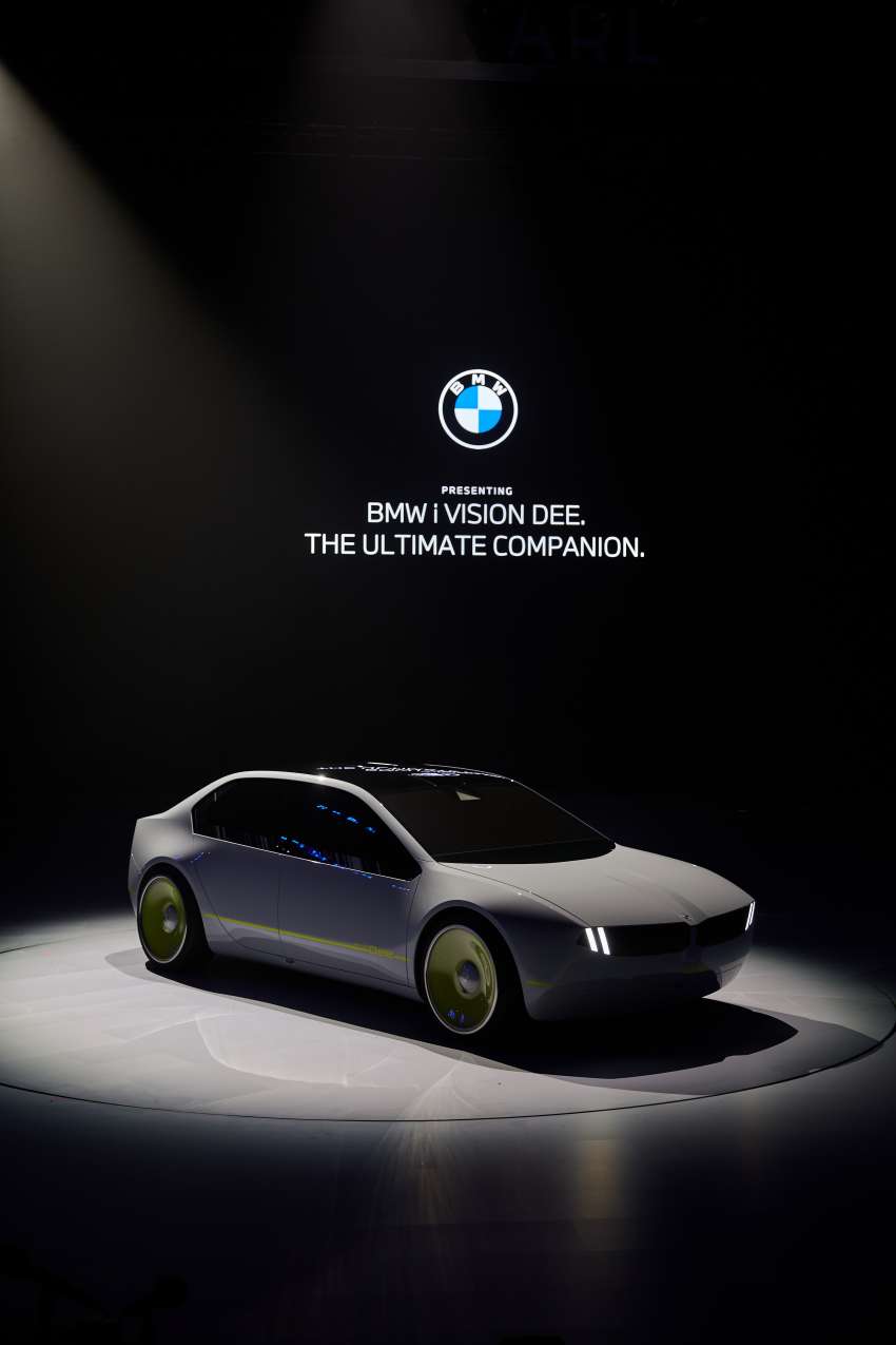 BMW i Vision Dee debuts at CES – colour-changing EV concept with massive HUD; previews the Neue Klasse Image #1563828