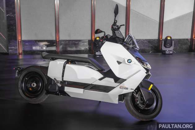 BMW CE04 ditunjuk di M’sia — bateri 8.9 kWh, jarak 130 km, 0-50 km/j 2.6 saat, anggaran harga RM60k